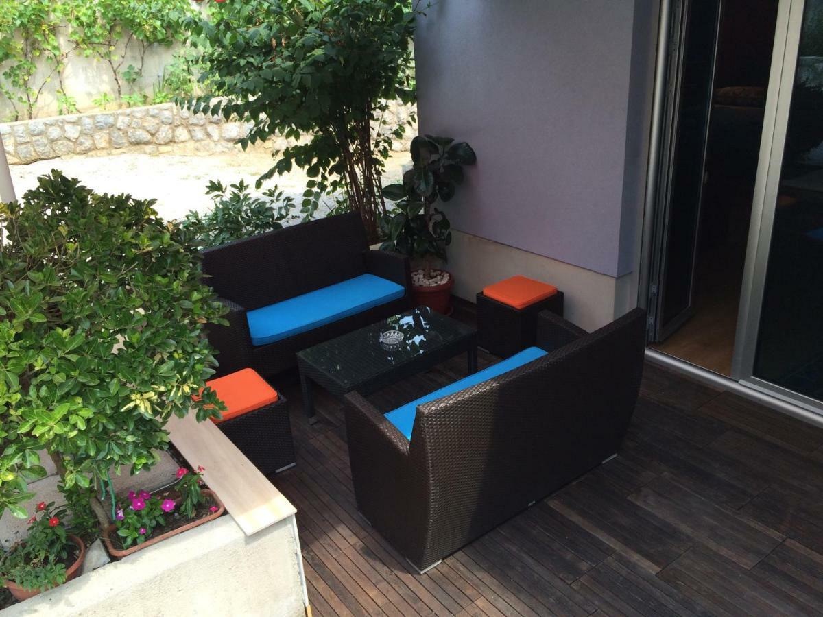 Apartment Nella Кострена Екстер'єр фото