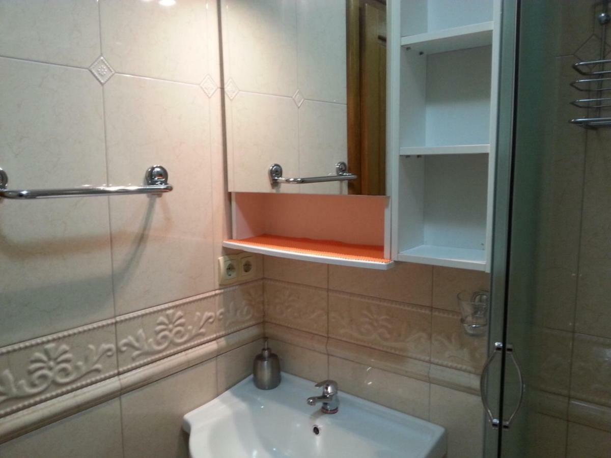 Apartment Nella Кострена Екстер'єр фото